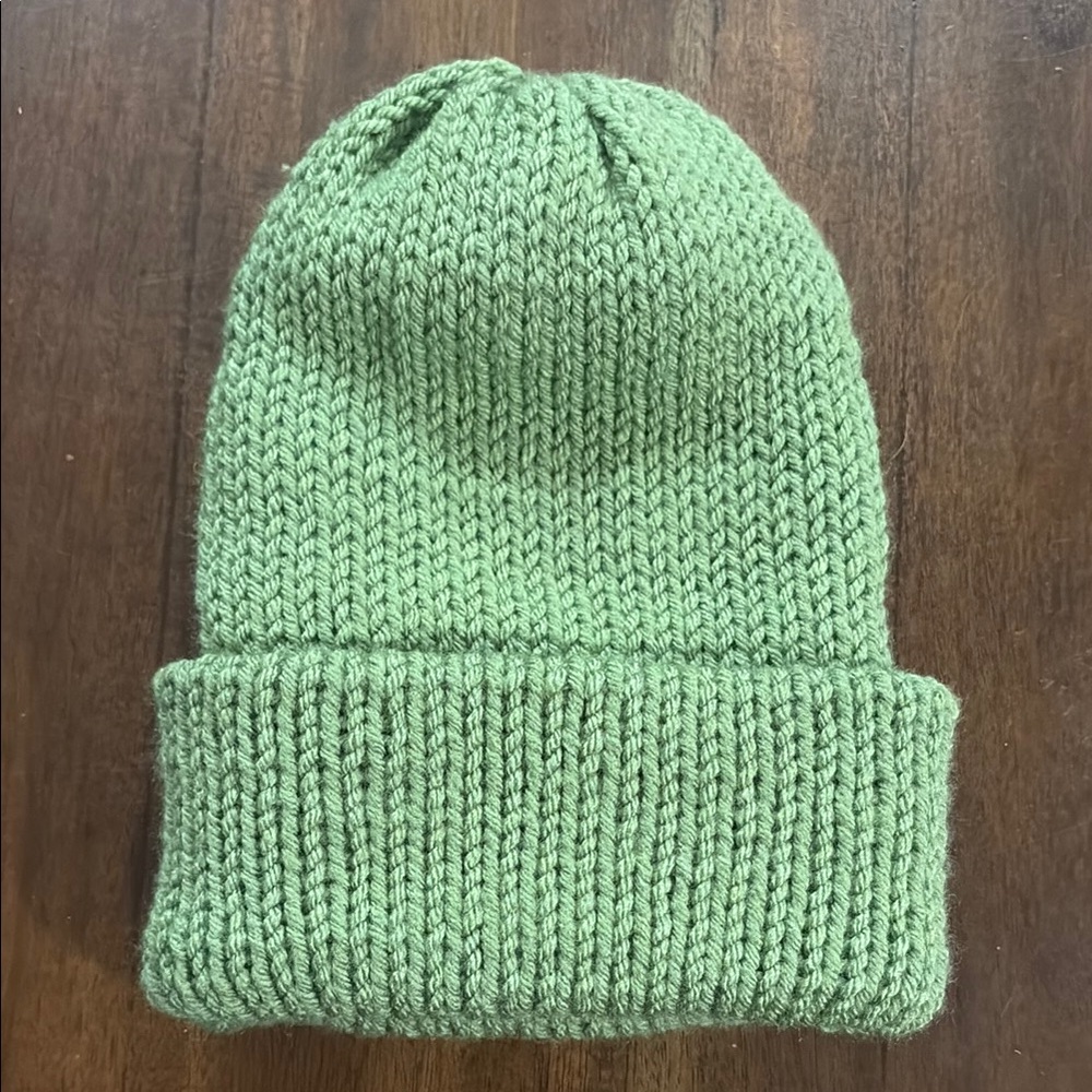Chunky Knit Green Beanie Hat with Folded Brim